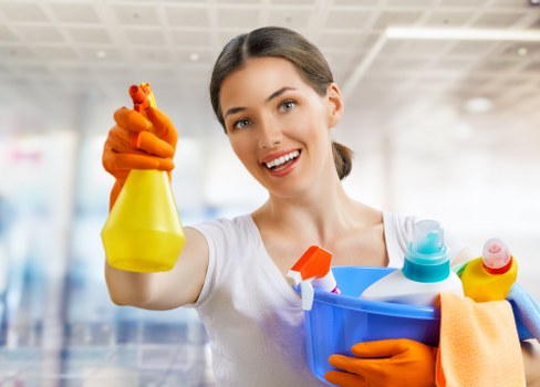 Kitchen and bathroom deep cleaning in Swisscottage
