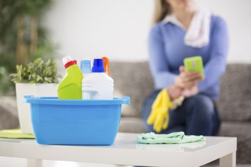 Local move out cleaners working in a Swisscottage flat with nearby property access challenges